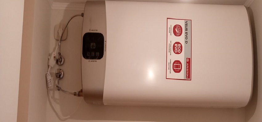 Водонагреватель горизонтальный